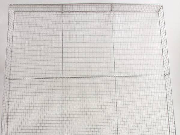 A stainless steel wire mesh tray for dehydrator.